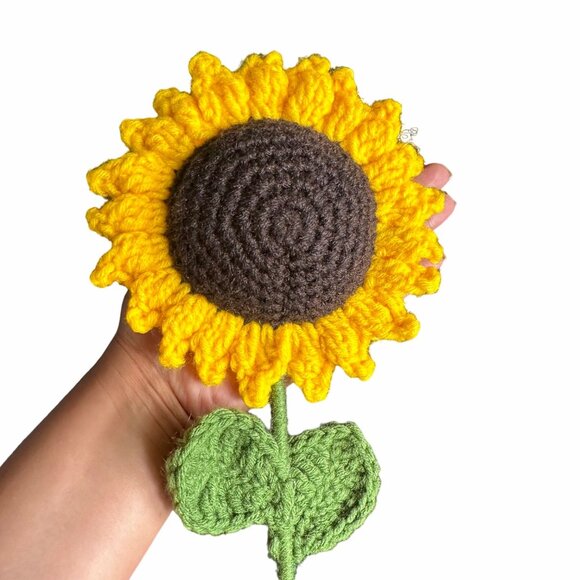Boundle of2 Crochet Sunflower Knit Handmade Flower Arrangement Yellow Decor Gift - Picture 4 of 5